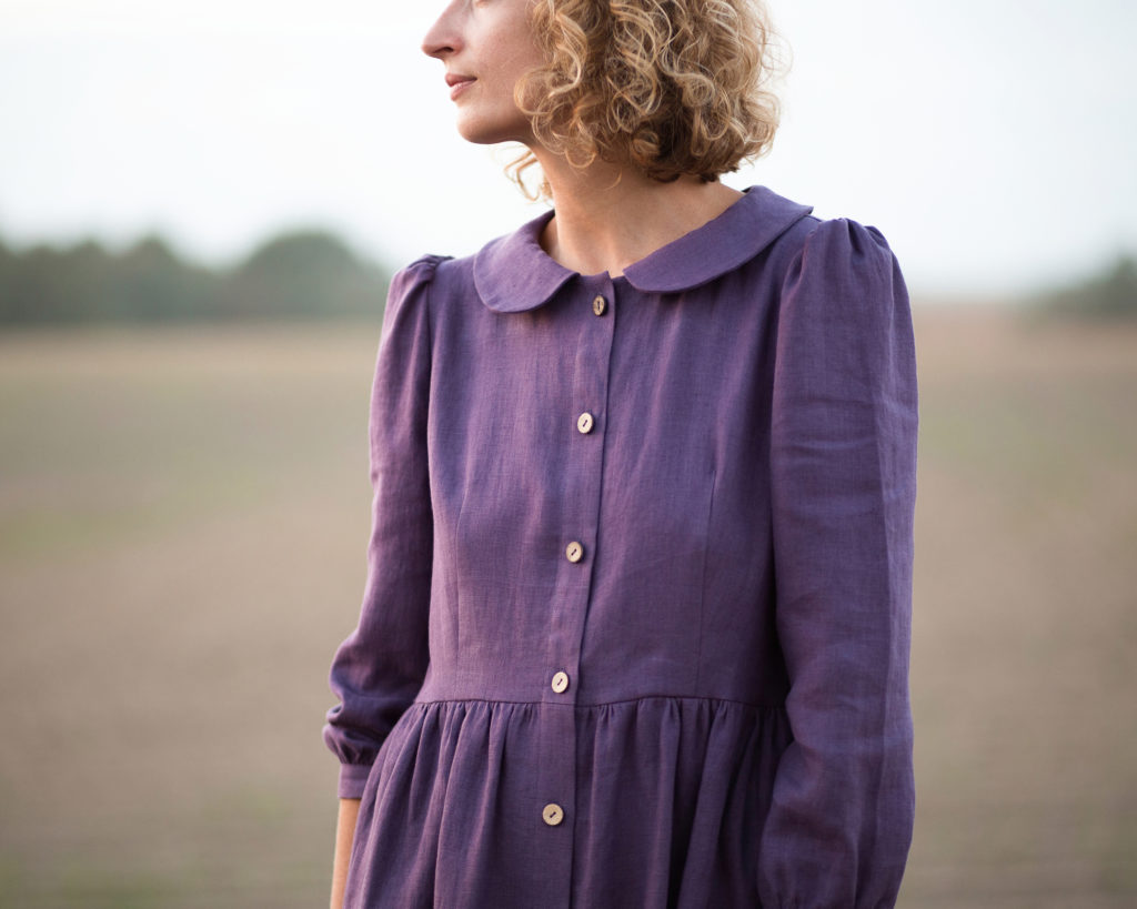 Long sleeve linen dress with button closure - Image 4