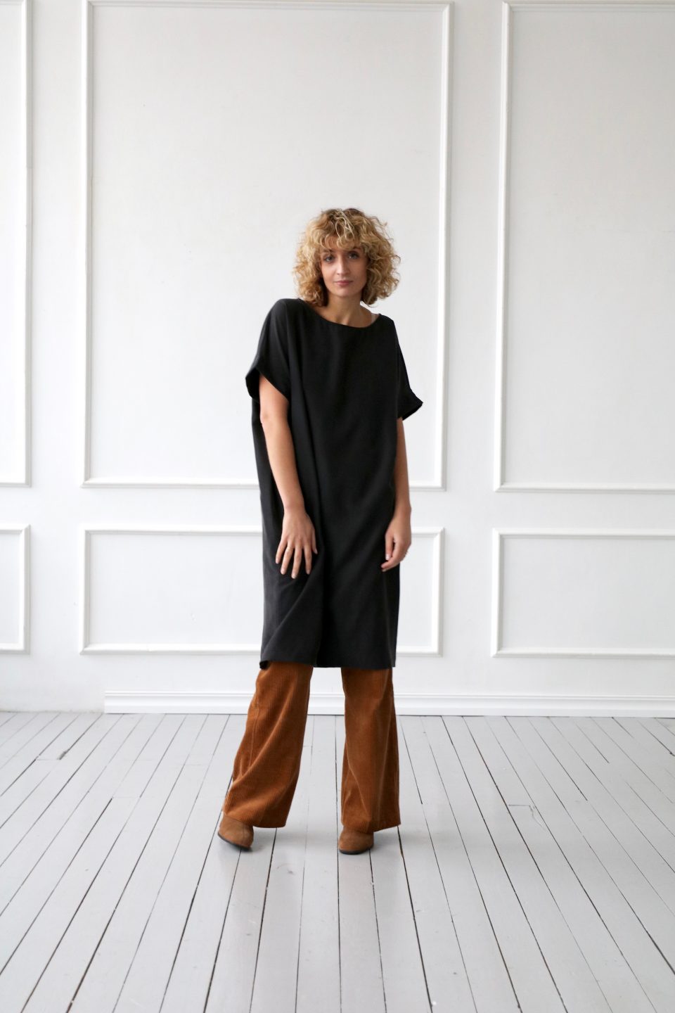 Cocoon style loose fit dress - Image 4