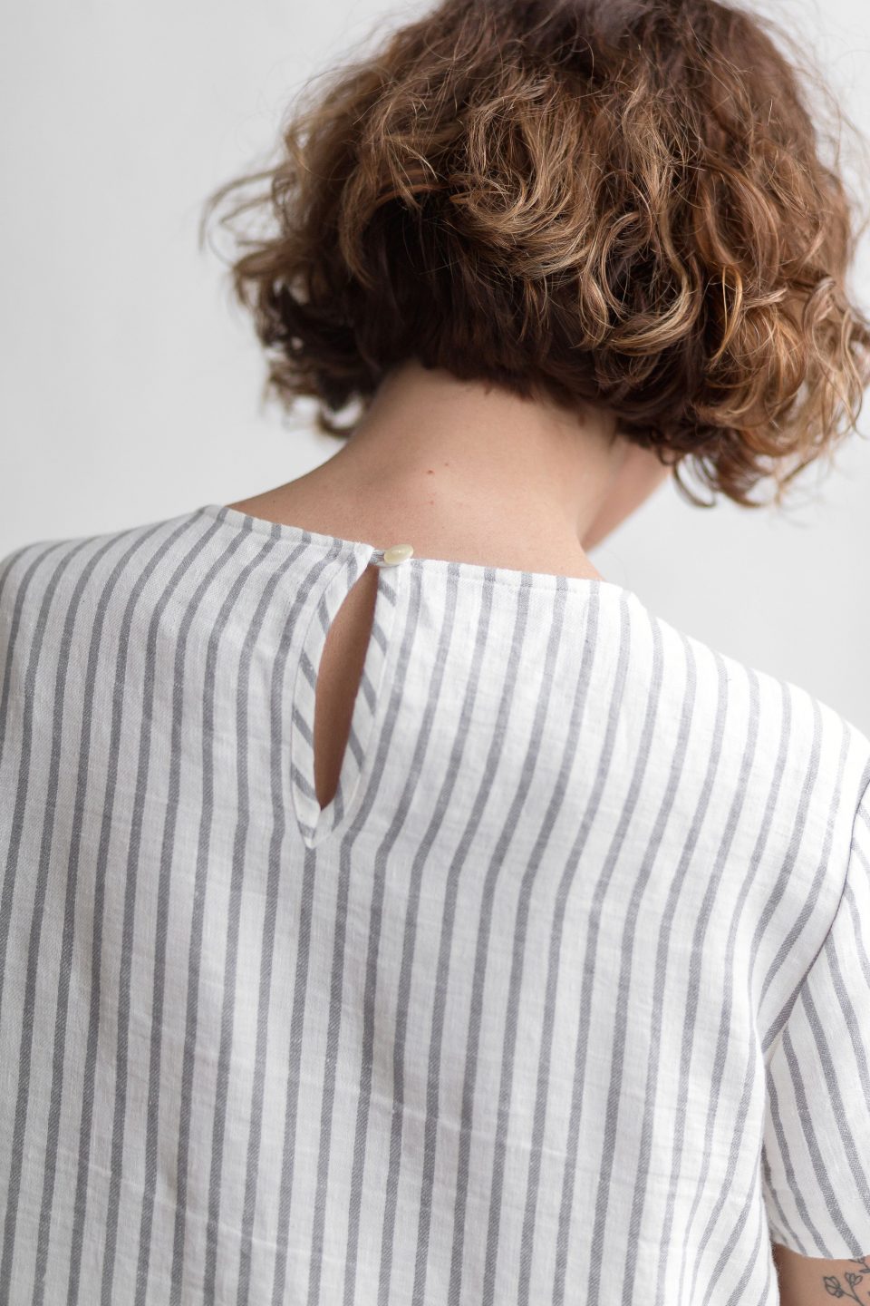 Linen Dress With Frilled Hem - Image 4
