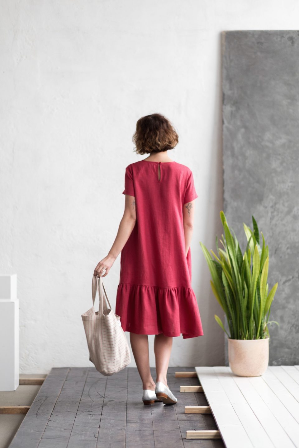 Linen Dress With Frilled Hem - Image 4