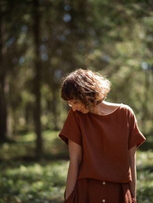 Linen Short Sleeve Kimono-Style Blouse