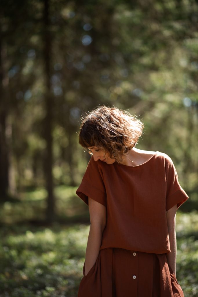 Linen Short Sleeve Kimono-Style Blouse