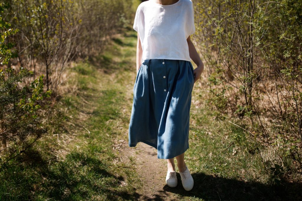 Midi Length Pleated Linen Skirt - Image 5