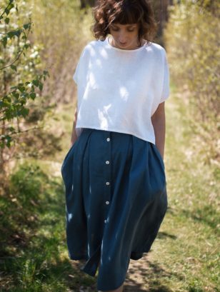 Linen Cropped Hem Top