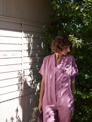 V-neckline linen jumpsuit | Jumpsuits | Sustainable clothing | OffOn clothing