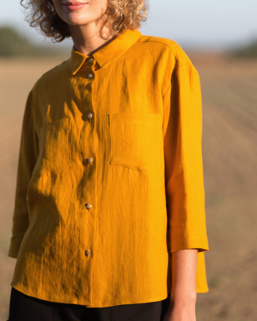 Classic linen pocket shirts