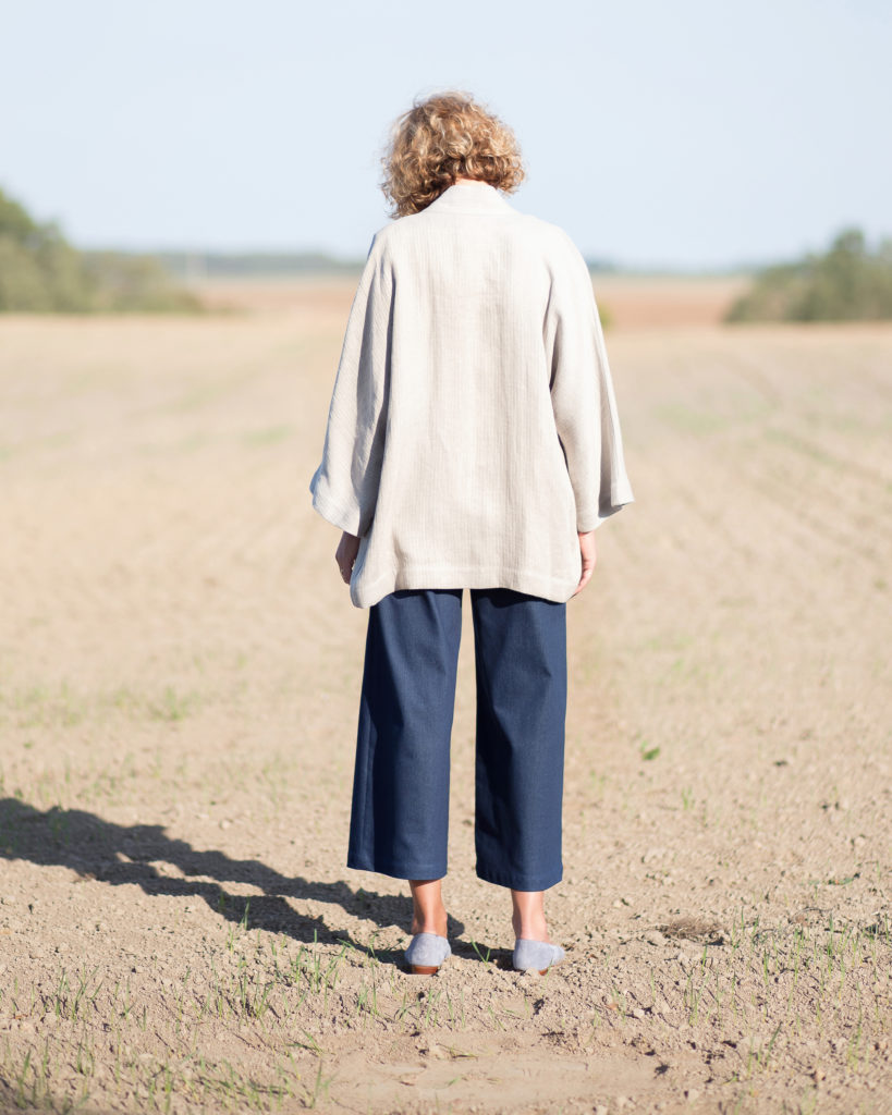 Linen jacket in a woven herringbone print - Image 2