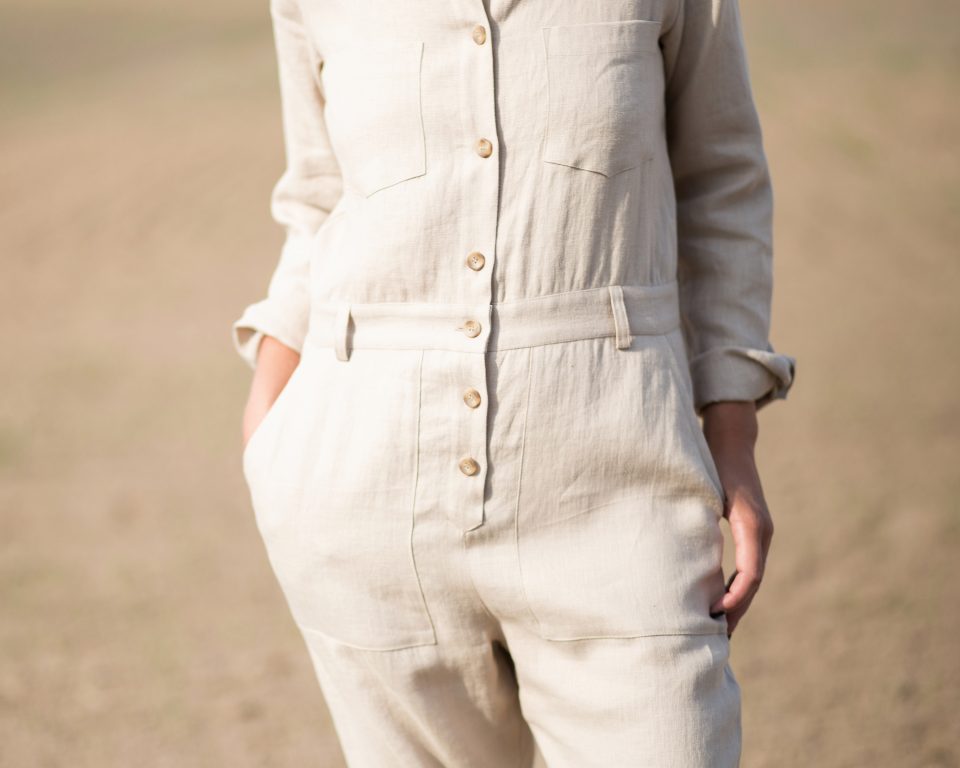 Long sleeve linen coverall in beige - Image 3