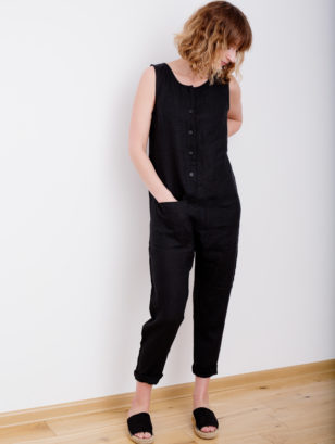 Sleeveless linen jumpsuit