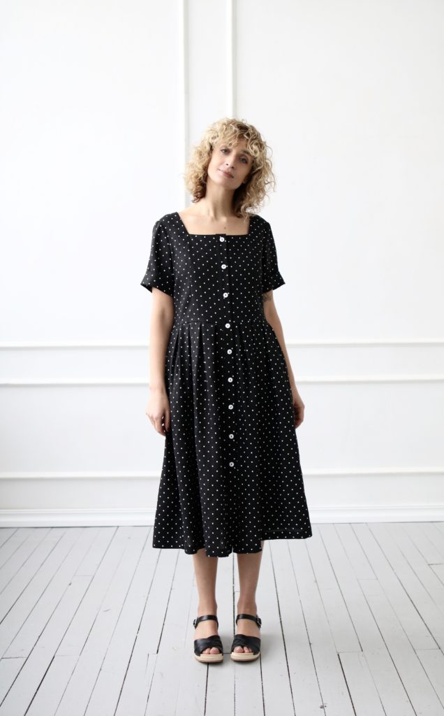 Linen dress in black polka dot - Image 2