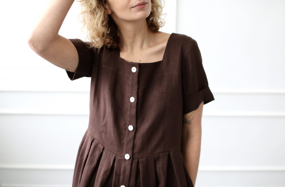 Linen pleated skirt dress - Image 2