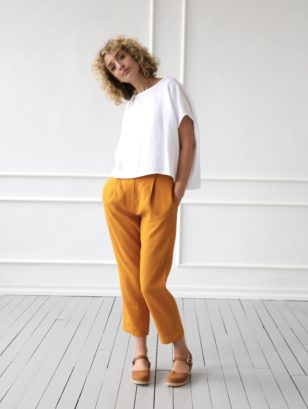 Classic cropped linen pants