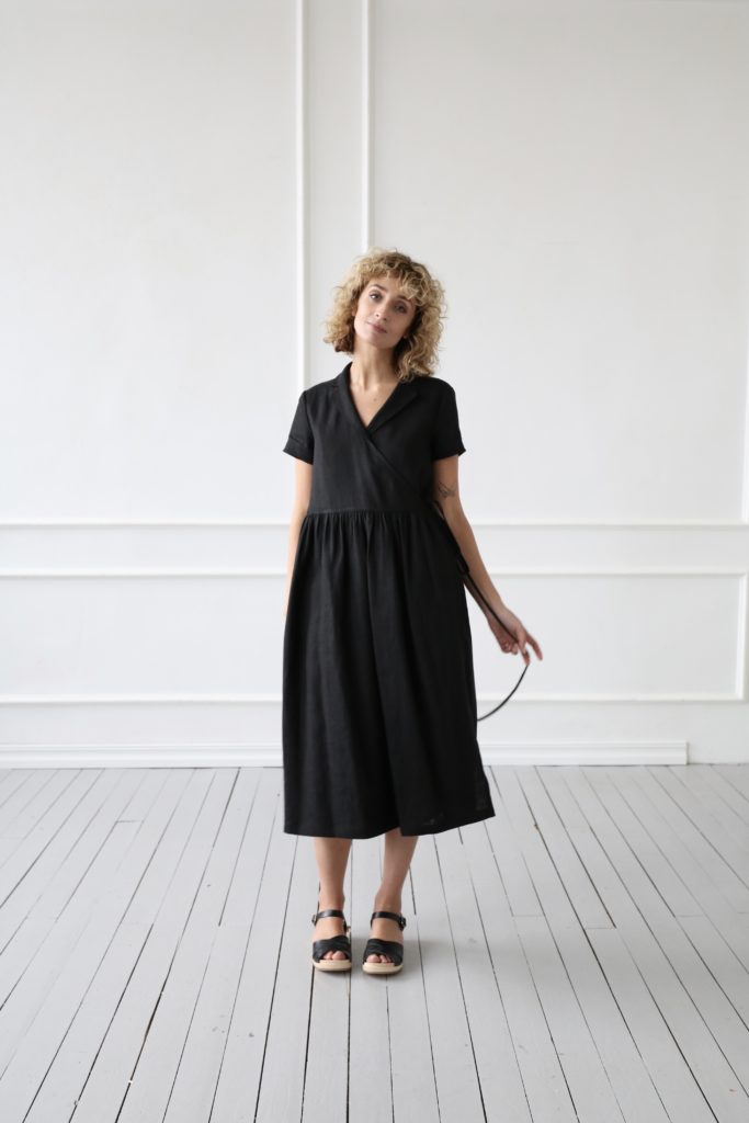 Loose fit linen wrap dress - Image 1