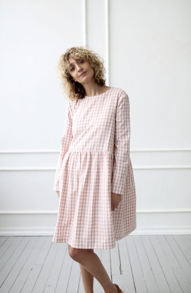 Smock dress in dusty rose checks - Image 2