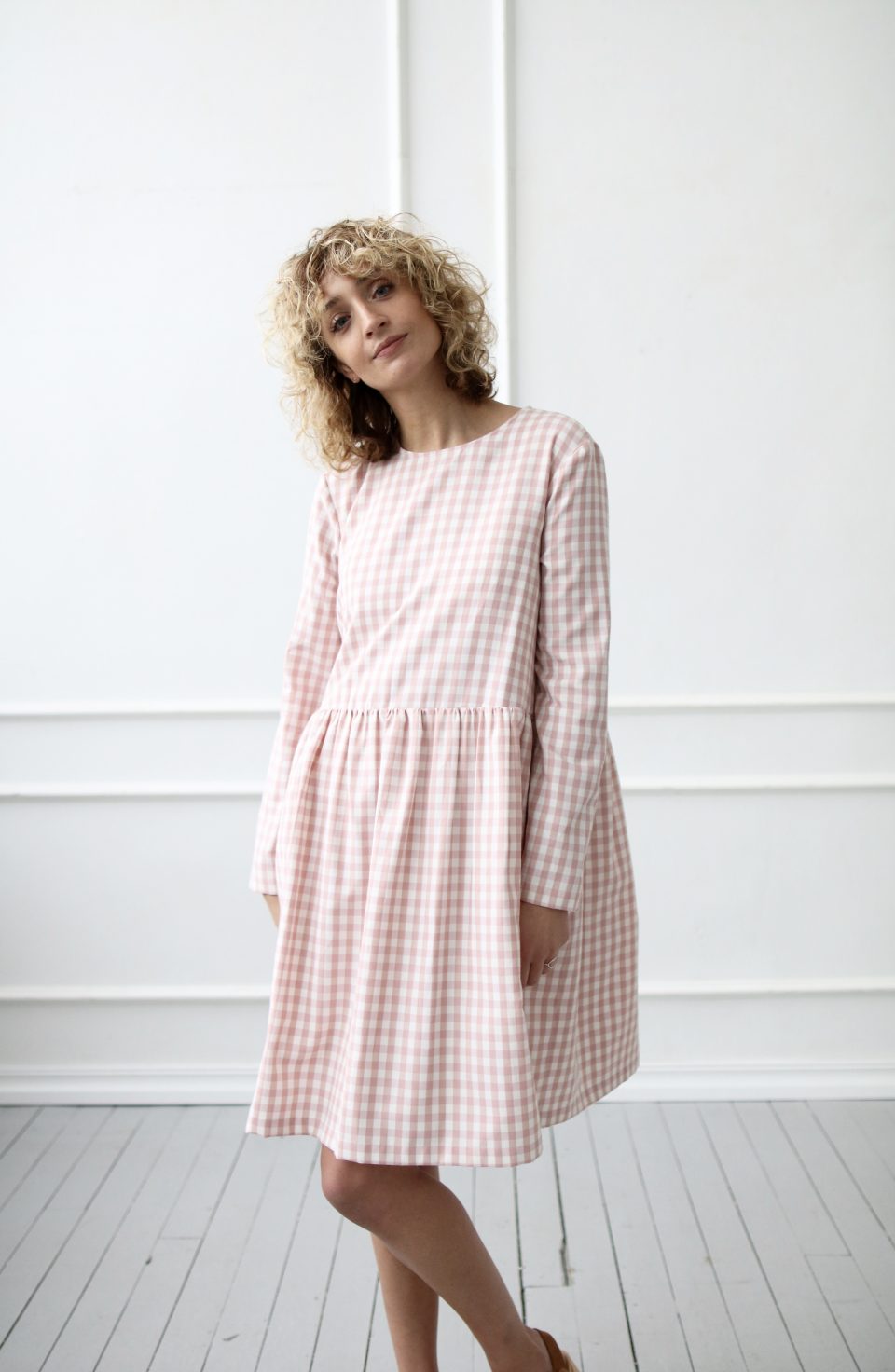 Smock dress in dusty rose checks - Image 2
