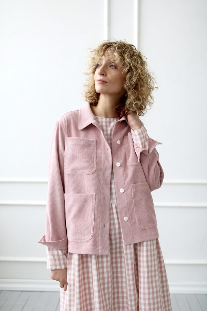 Needle-cord jacket in vintage rose