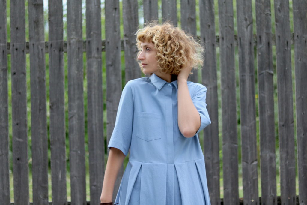Porcelain blue shirt collar dress - Image 3