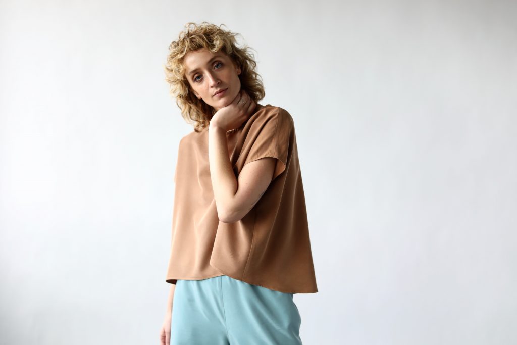 Oversize Cropped Blouse