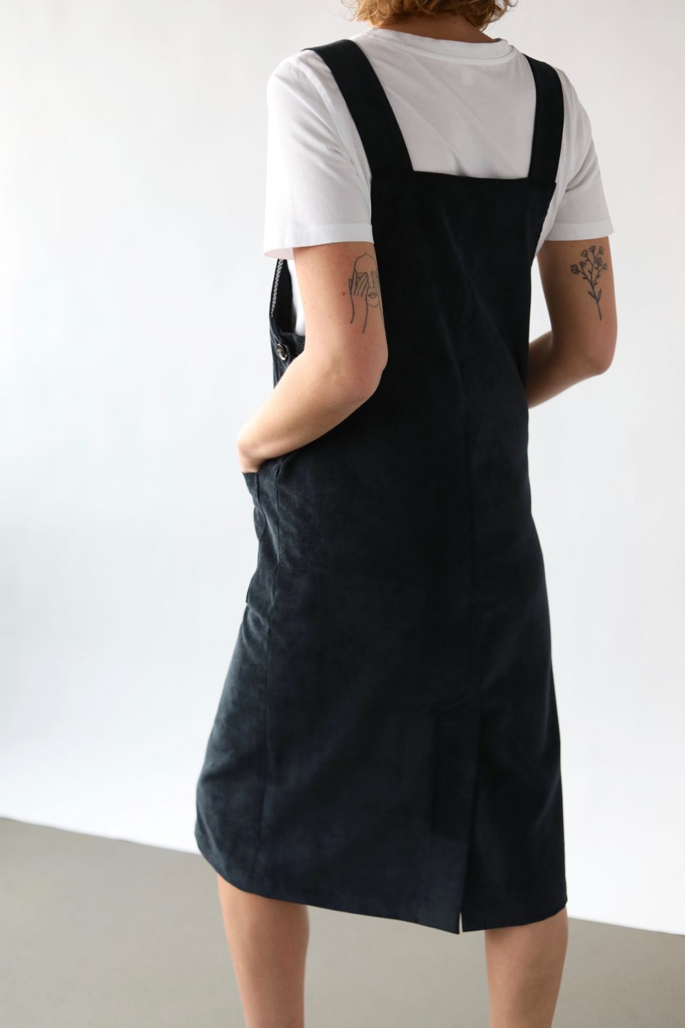 Velvet pinafore dress in black - Image 3