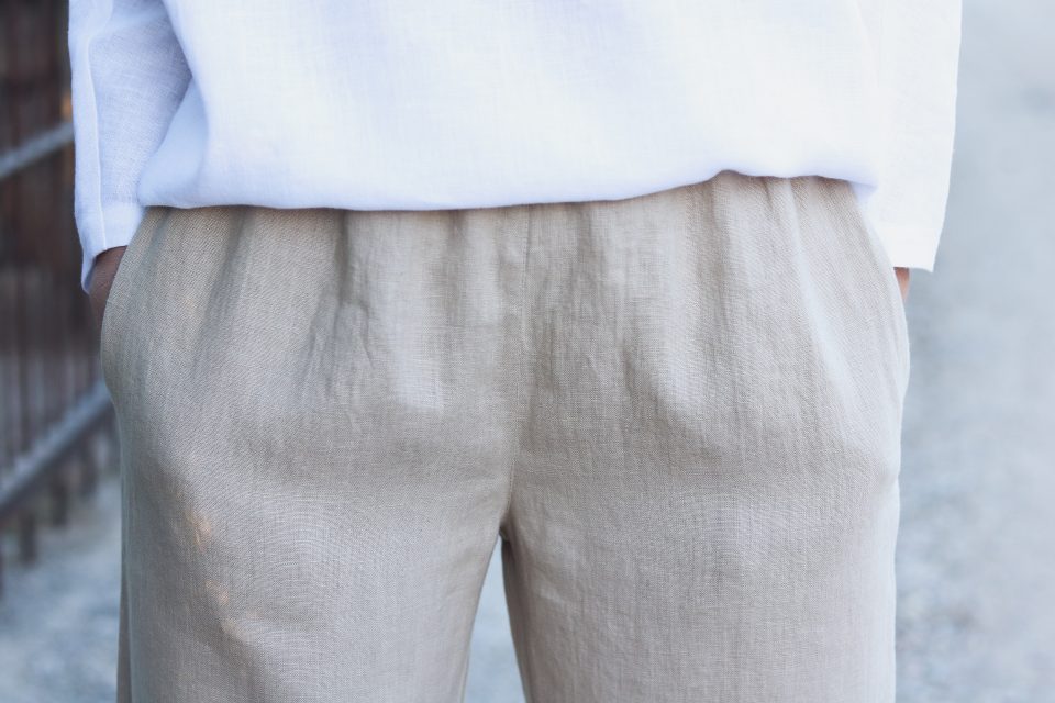 Wide leg linen culottes in beige - Image 4