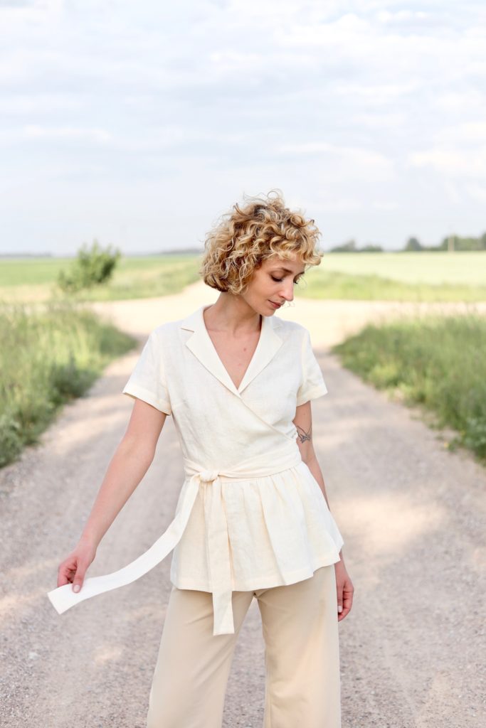 Ruffled linen wrap blouse - Image 2