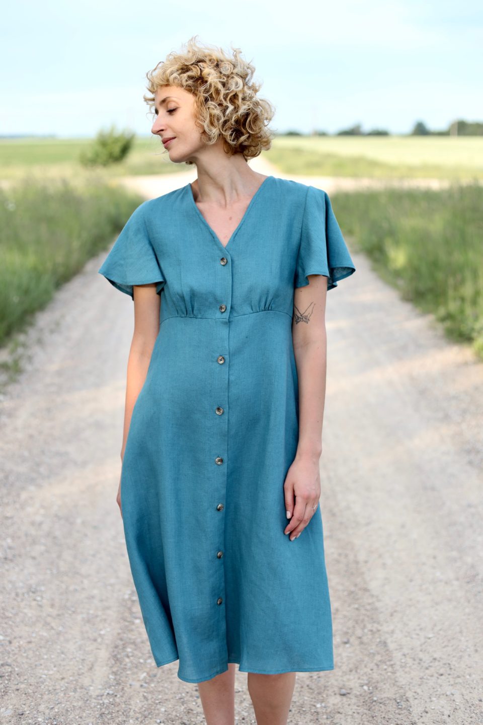 Linen dress with frill sleeves | Dress | Sustainable clothing | OffOn clothing