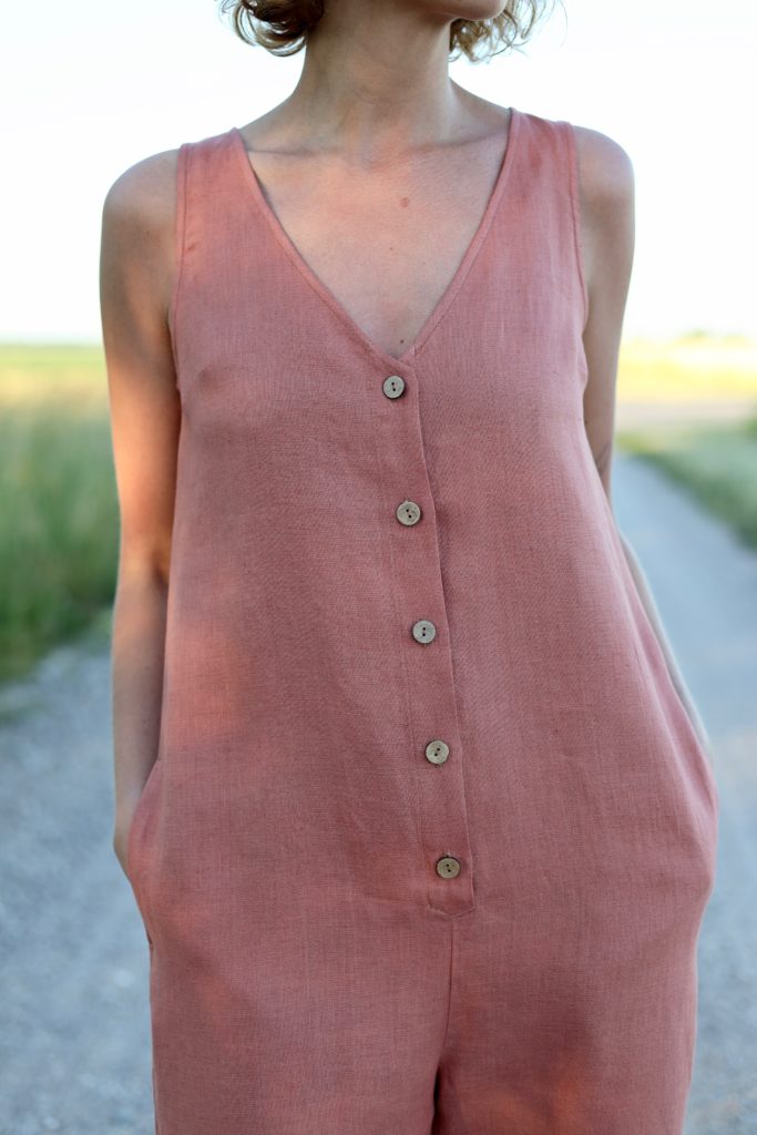 Maternity sleeveless linen V-neck jumpsuit - Image 2