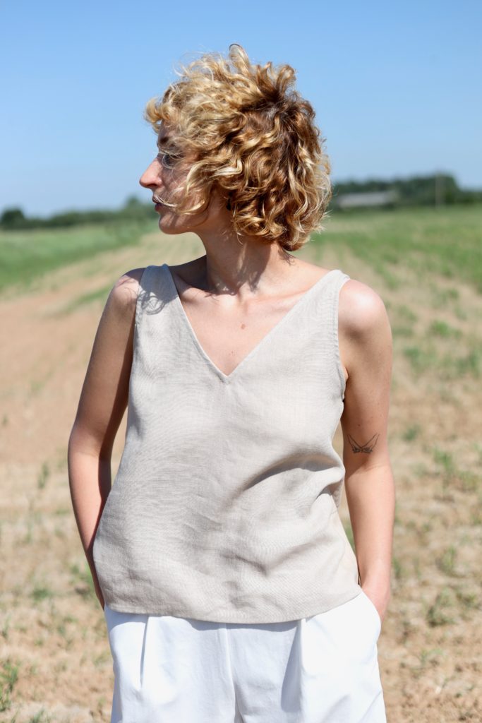Sleeveless V-neck linen top