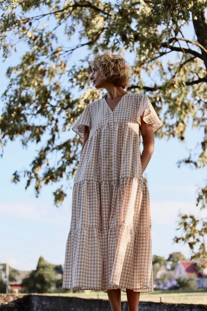 Ruffled checkered cotton dress - Image 4