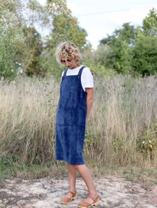 Corduroy pinafore dress | Dress | Sustainable clothing | OffOn clothing