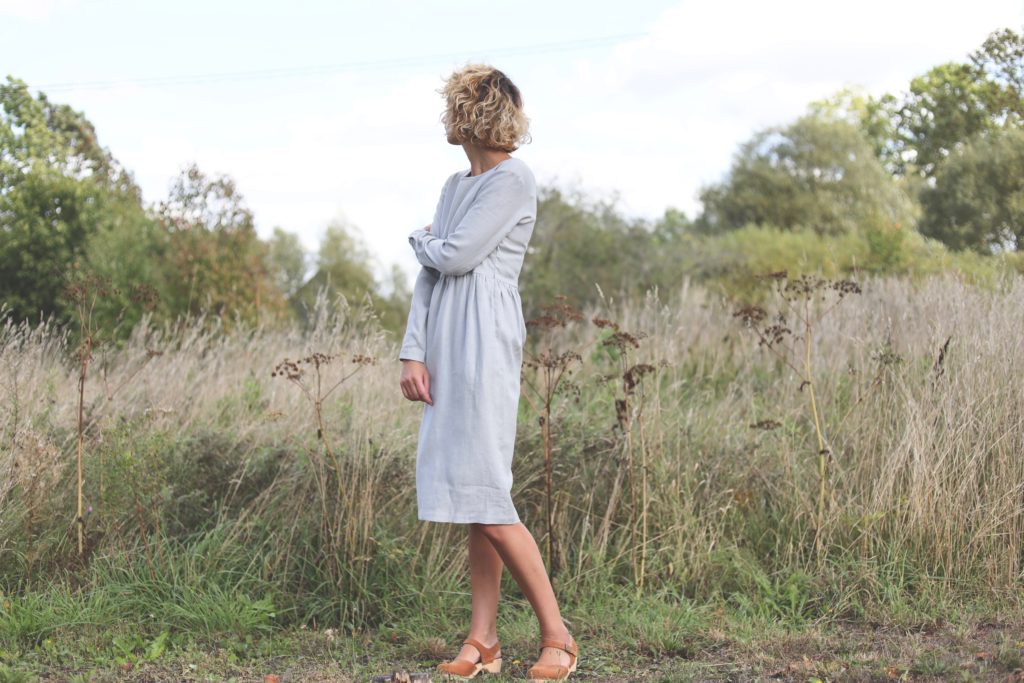 Grey fitted long sleeve linen dress - Image 1
