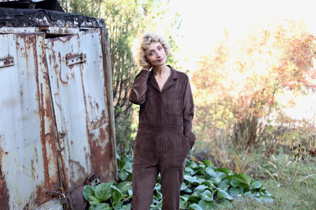 Corduroy long sleeve jumpsuit - Image 3
