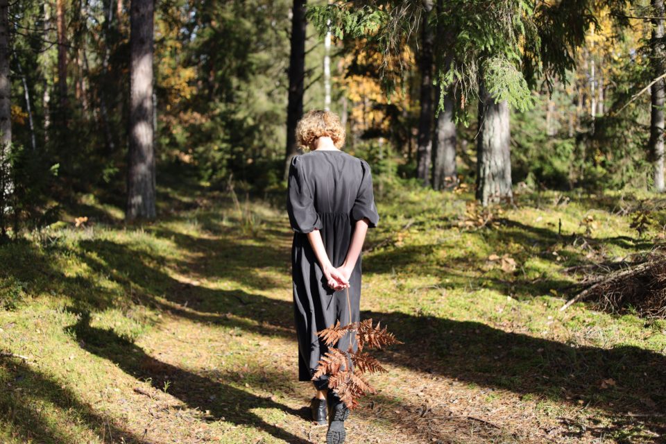 Empire waist Maxi length dress - Image 2