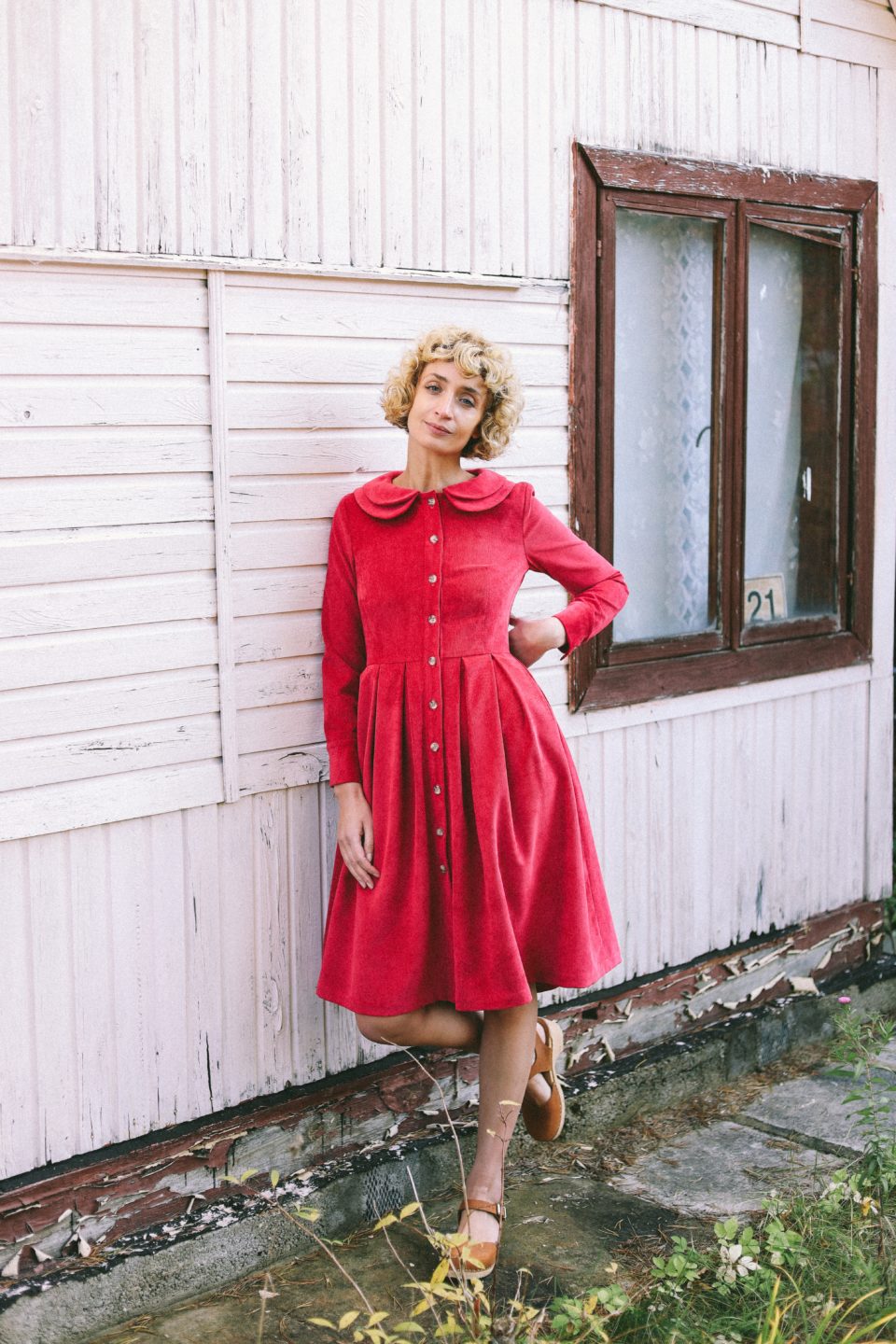 Fitted Corduroy Long Sleeve Dress | Dress | Sustainable clothing | OffOn clothing
