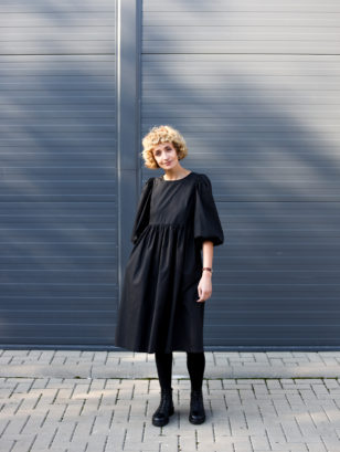 Puffy sleeve empire waist dress | Dress | Sustainable clothing | OffOn clothing