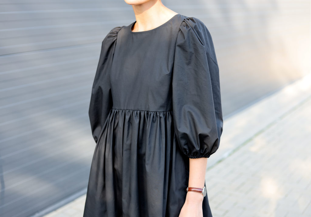 Puffy sleeve empire waist dress - Image 3