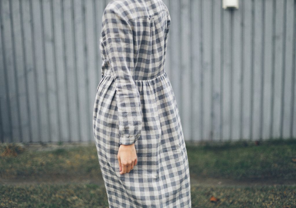 Linen button up MIDI dress - Image 6