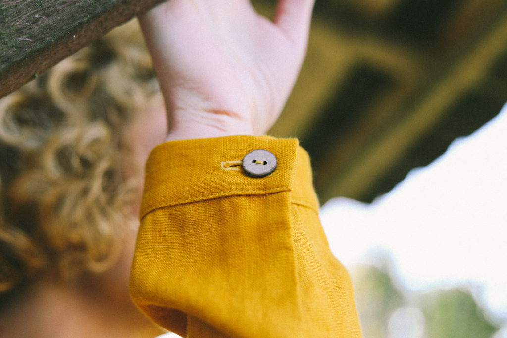 Linen loose fitting shirt dress - Image 6
