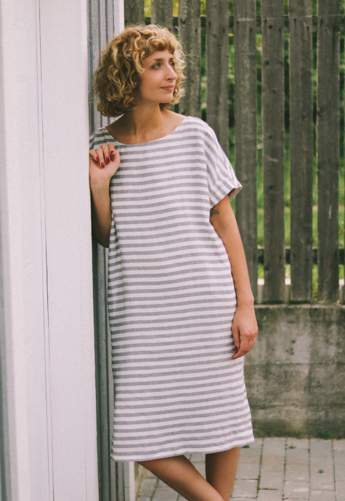Open Back Linen Tunic Dress - Image 5