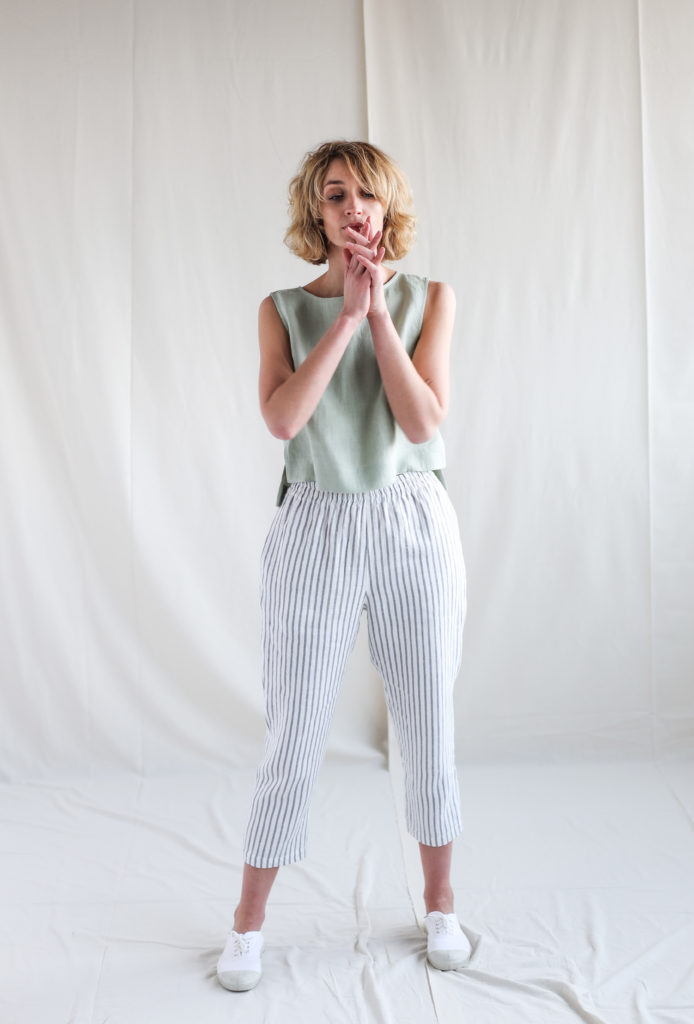 Linen cropped leg trousers in stripes - Image 4