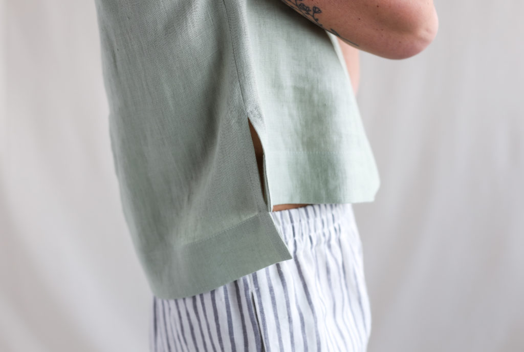 Cropped hem linen blouse - Image 5