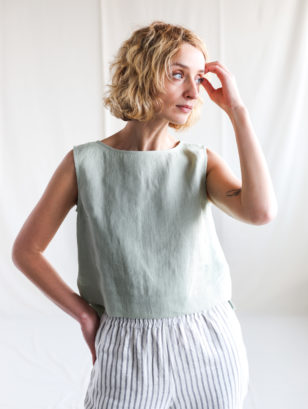 Cropped hem linen blouse