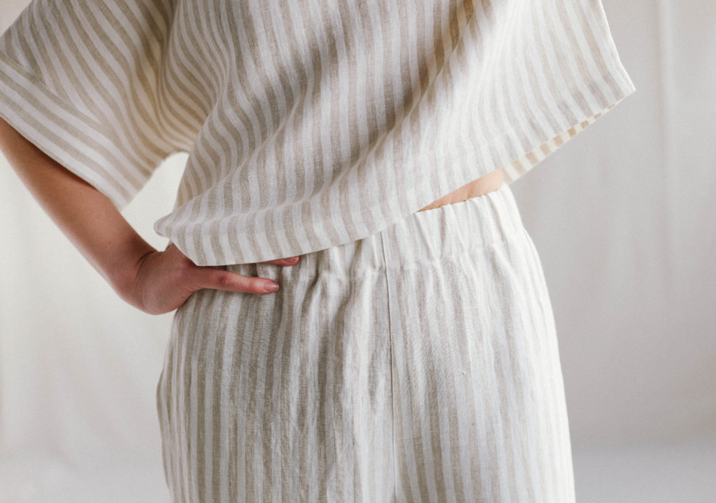 Oversized linen blouse and wide leg pants set - Image 4