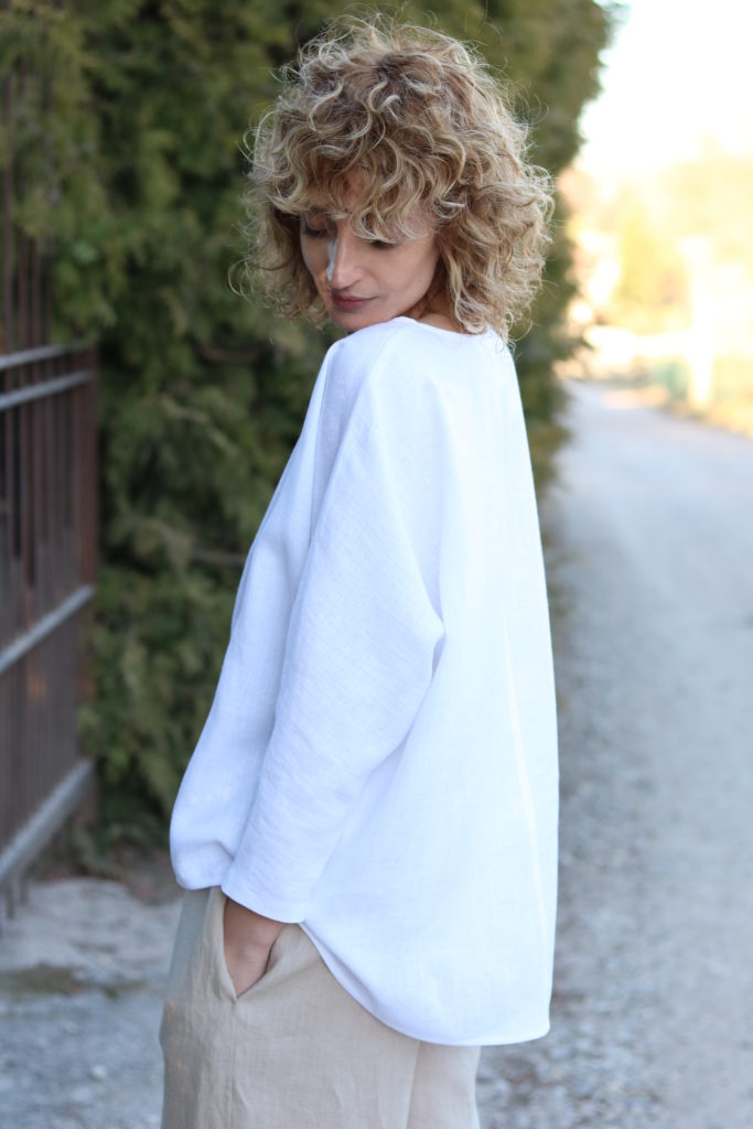 Loose linen long sleeve blouse