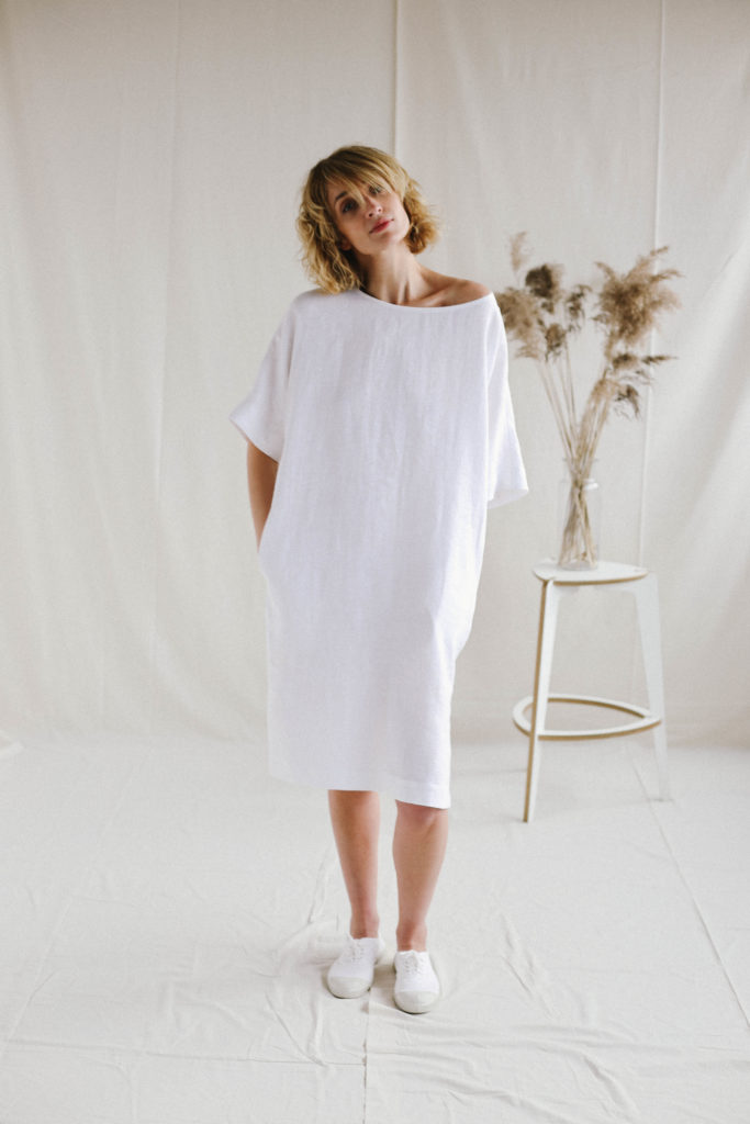 Linen oversized tunic dress - Image 4