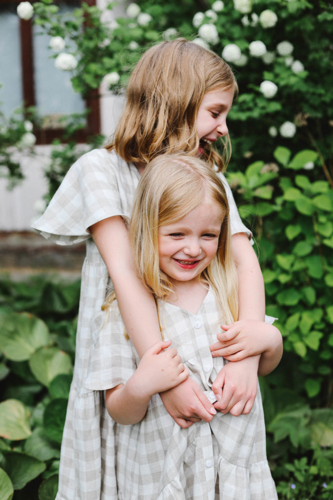 Girls linen tiered dress - Image 4