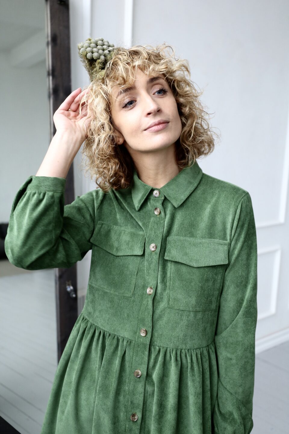 Needlecord shirt dress | Dress | Sustainable clothing | OffOn clothing