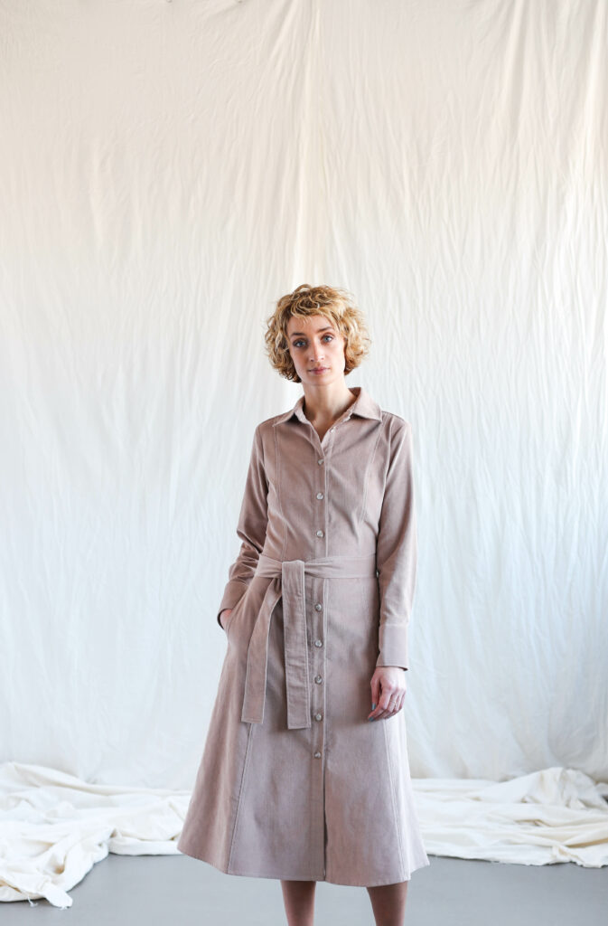 Needlecord fitted silhouette dress Bonnie - Image 3