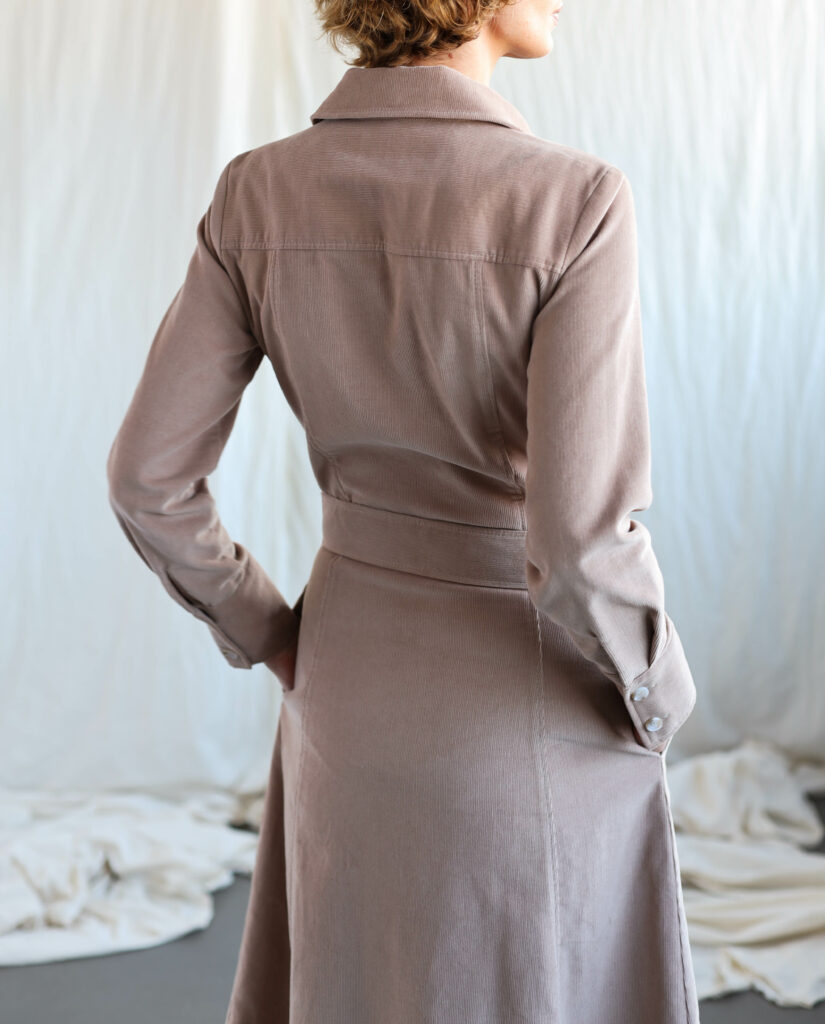 Needlecord fitted silhouette dress Bonnie - Image 5