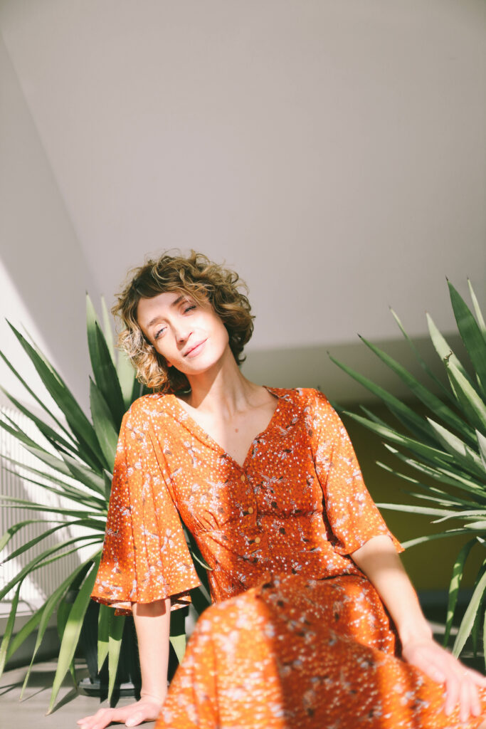 Bell sleeve viscose dress ELISE - Image 3